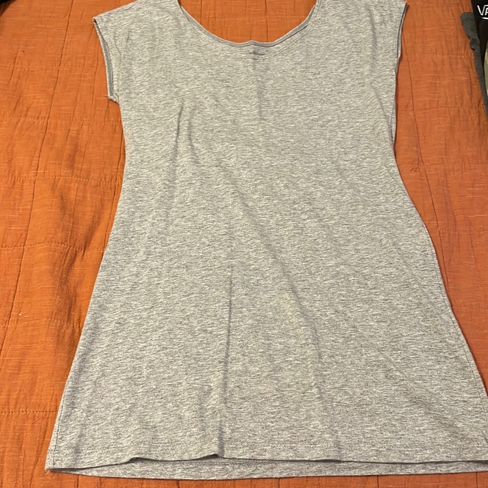 Gray undershirt
